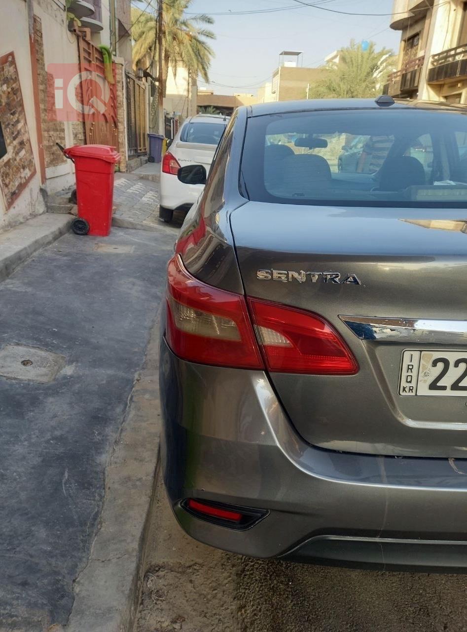 نیسان سێنترا
